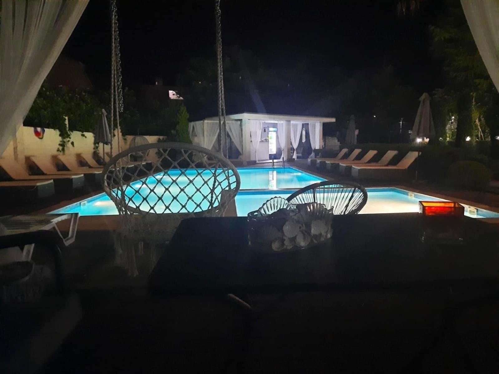 מלון New House קובולטי מראה חיצוני תמונה