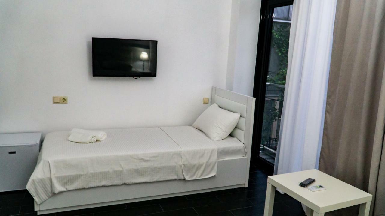 מלון New House קובולטי מראה חיצוני תמונה