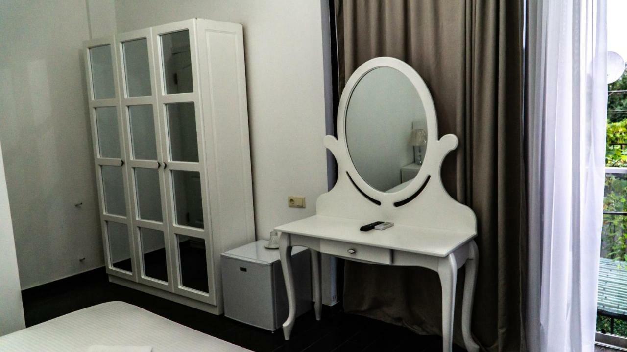 מלון New House קובולטי מראה חיצוני תמונה