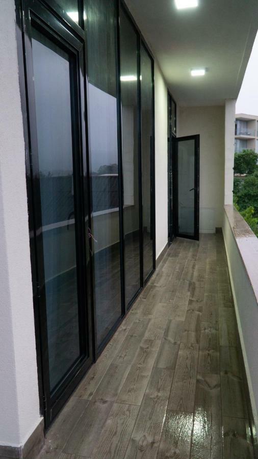 מלון New House קובולטי מראה חיצוני תמונה